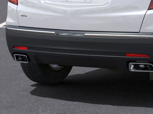 New 2025 Cadillac XT5 Luxury AWD/4WD image 16