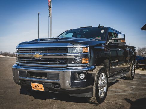 Used 2017 Chevrolet Silverado 2500 LTZ w/ Duramax Plus Package image 16