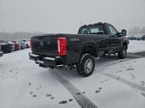 Used 2024 Ford F350 XL image 4