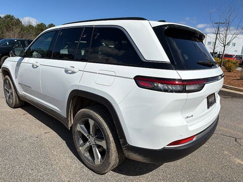 New 2026 Jeep Grand Cherokee Limited image 10