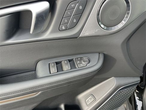 New 2025 Buick Enclave Avenir w/ Super Cruise Package image 13