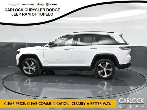 Used 2023 Jeep Grand Cherokee Limited AWD/4WD image 9