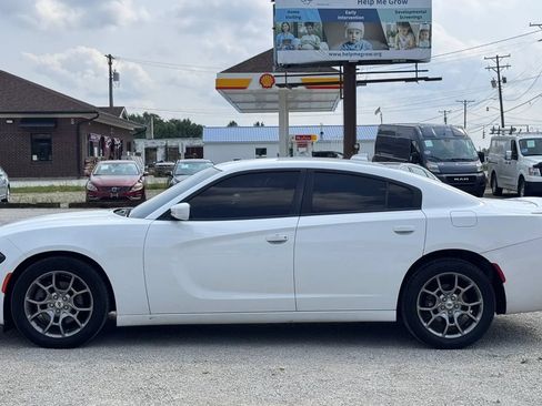 Used 2017 Dodge Charger SXT w/ AWD Plus Group image 13