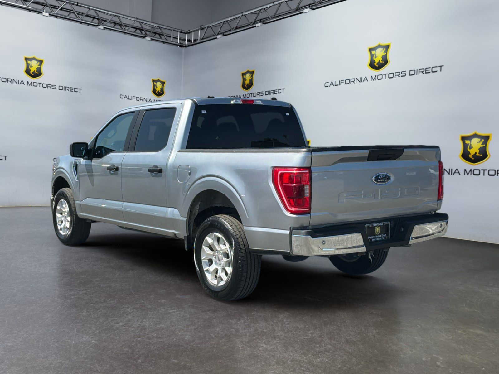 Used 2023 Ford F150 XLT AWD/4WD image 3