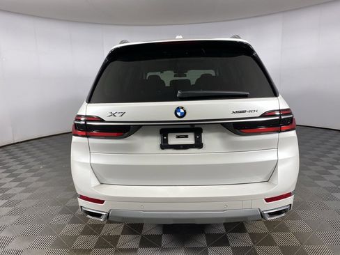New 2026 BMW X7 xDrive40i image 27