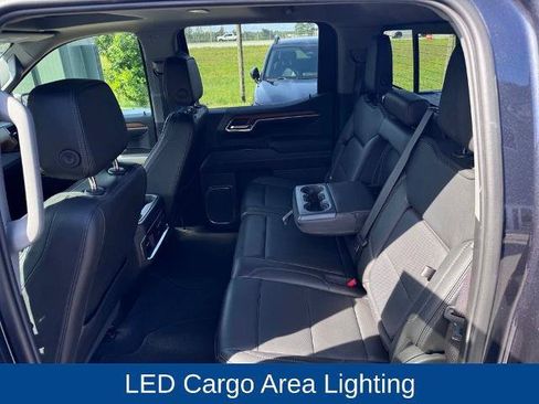 Used 2023 GMC Sierra 1500 Denali AWD/4WD image 19