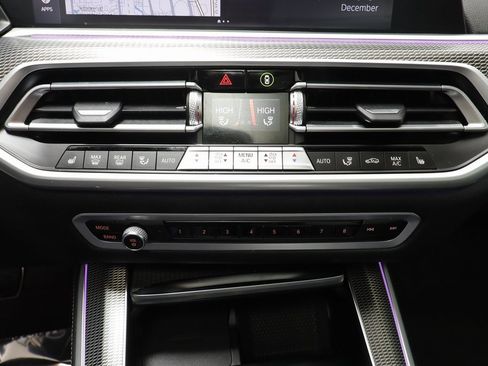 Used 2020 BMW X5 xDrive40i w/ M Sport Package image 12