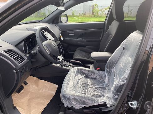 New 2025 Mitsubishi Outlander Sport AWD image 12