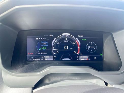 Used 2022 Toyota Tundra Platinum w/ Advanced Package image 15