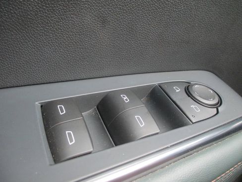 Used 2026 GMC Acadia AT4 w/ Super Cruise Package image 29