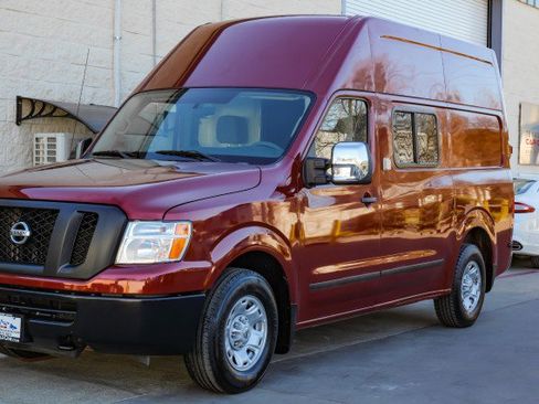 Used 2021 Nissan NV 3500 SV w/ Back Door Glass Package image 50