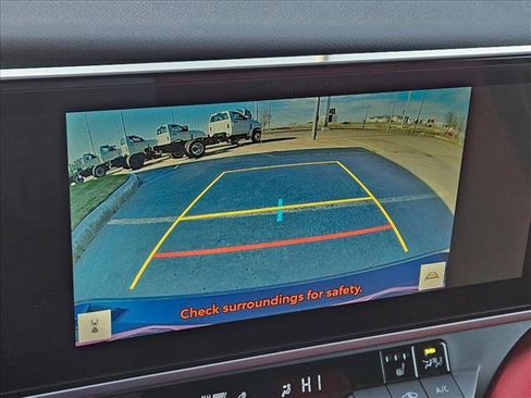 Used 2025 Toyota Camry XSE FWD image 13