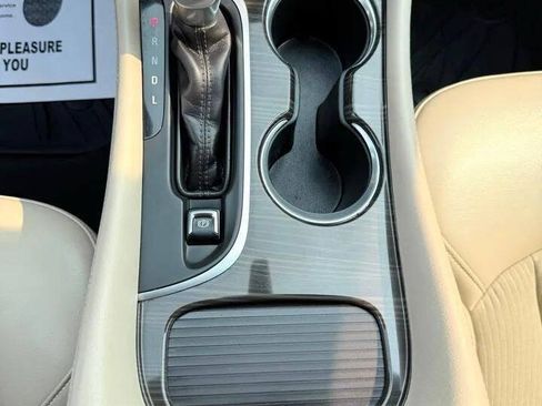 Used 2020 Buick Envision Preferred FWD image 24