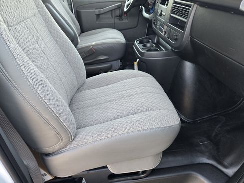 New 2025 Chevrolet Express 3500 w/ Power Convenience Package image 10