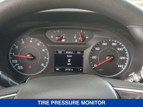 Used 2024 Chevrolet Equinox LS AWD/4WD image 12