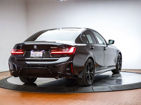 Used 2023 BMW 330i Sedan w/ M Sport Package image 10