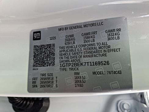 New 2026 GMC Canyon Elevation w/ Technology Package AWD/4WD image 22
