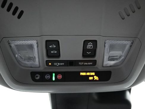 Used 2024 Chevrolet Malibu LT FWD image 47