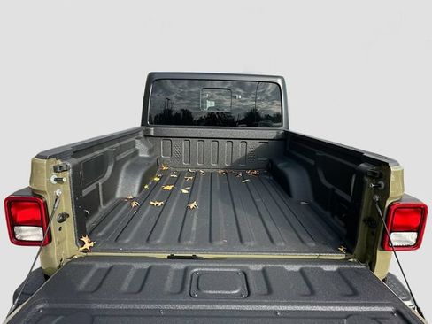 New 2026 Jeep Gladiator Sport AWD/4WD image 27