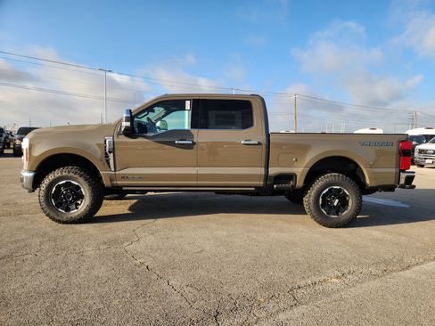 New 2026 Ford F250 King Ranch w/ Tremor Off-Road Package AWD/4WD image 3