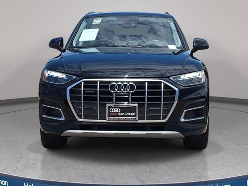 Used 2023 Audi Q5 2.0T Premium Plus w/ Premium Plus Package AWD/4WD image 3