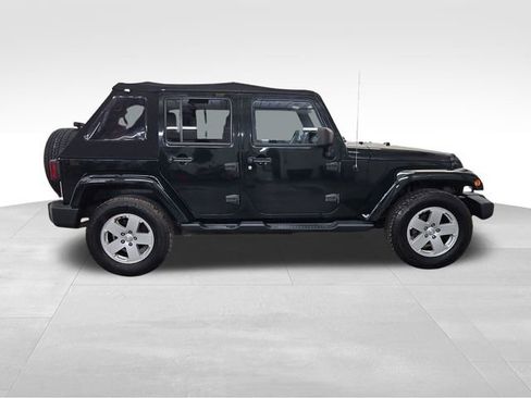Used 2012 Jeep Wrangler Unlimited Sahara w/ Dual Top Group image 8
