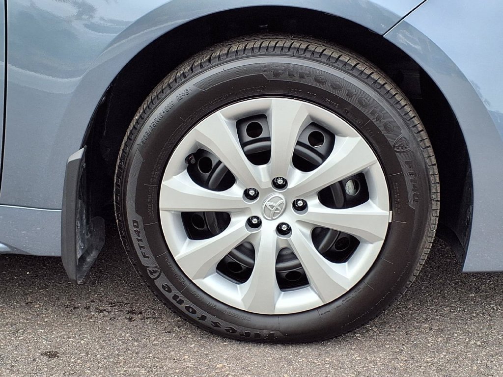 Used 2026 Toyota Corolla LE FWD image 10