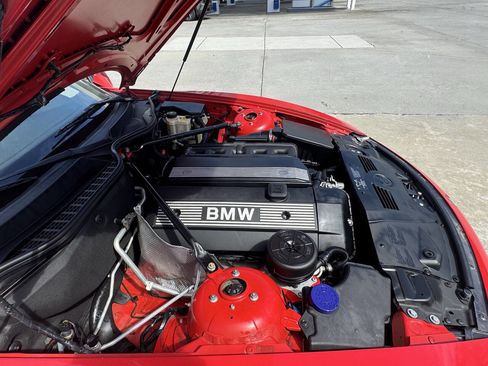 Used 2003 BMW Z4 2.5i image 33