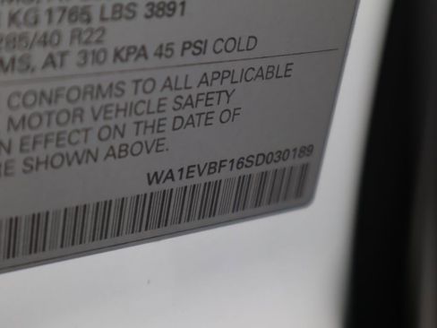 Used 2025 Audi Q8 Premium Plus w/ Premium Plus Package image 35