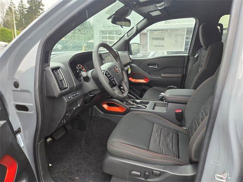 New 2025 Nissan Frontier PRO-4X w/ Pro Premium Package image 14