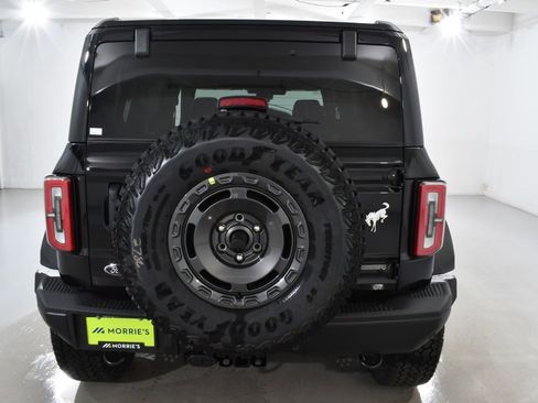 New 2025 Ford Bronco Badlands image 13