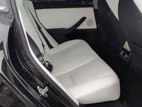 Used 2025 Tesla Model 3 Long Range image 27