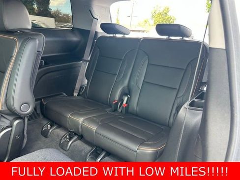 Used 2023 GMC Acadia AT4 w/ Technology Package image 16