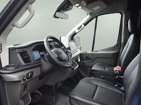 New 2026 Ford Transit 250 148 Medium Roof image 7