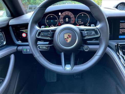 Certified 2024 Porsche Panamera image 11