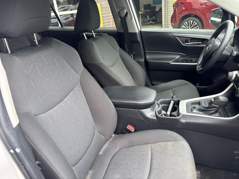 Used 2019 Toyota RAV4 XLE w/ Protection Package AWD/4WD image 32