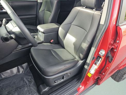 Used 2024 Toyota 4Runner TRD Off-Road Premium w/ Moonroof Package AWD/4WD image 6