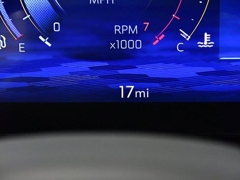 New 2026 Chevrolet Equinox LT AWD/4WD image 16