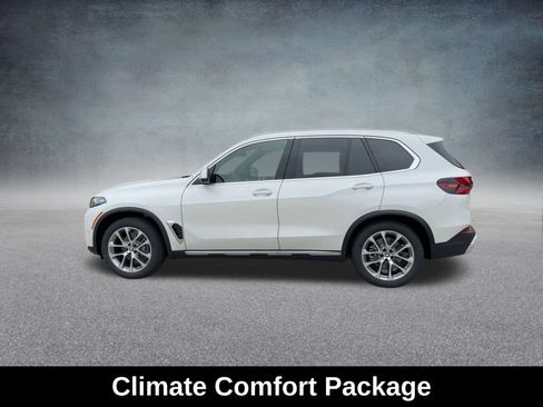 Used 2025 BMW X5 xDrive40i w/ Climate Comfort Package image 15