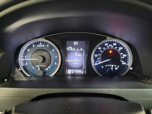 Used 2015 Toyota Camry XLE image 23