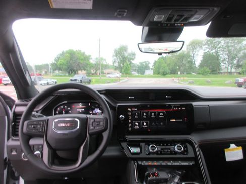 New 2026 GMC Sierra 1500 AT4 w/ AT4 Premium Package AWD/4WD image 19