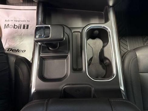 Used 2022 Chevrolet Silverado 1500 RST w/ Convenience Package II AWD/4WD image 23