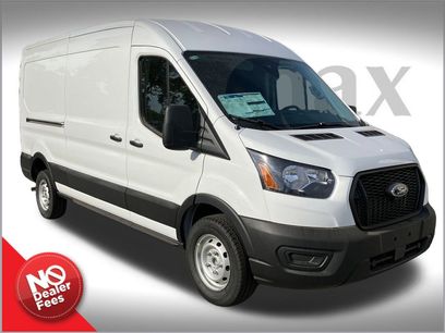 New 2025 Ford Transit 250 148 Medium Roof w/ Load Area Protection Package