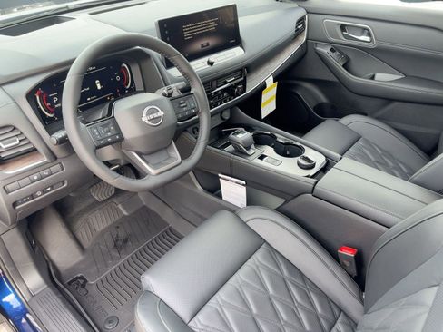 New 2026 Nissan Rogue Platinum w/ Platinum Premium Package image 4