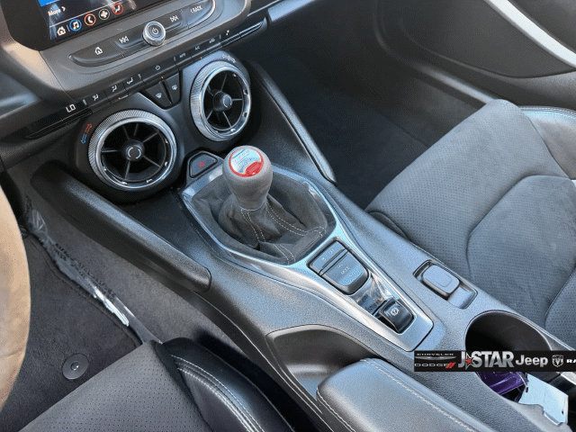 Used 2019 Chevrolet Camaro SS RWD image 24