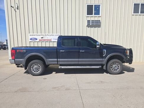 Used 2022 Ford F250 Lariat w/ Lariat Ultimate Package image 1