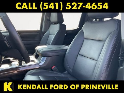 Used 2024 GMC Sierra 1500 Elevation w/ Elevation Premium Package AWD/4WD image 11