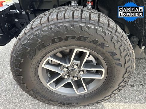 Used 2026 Jeep Gladiator Mojave AWD/4WD image 11