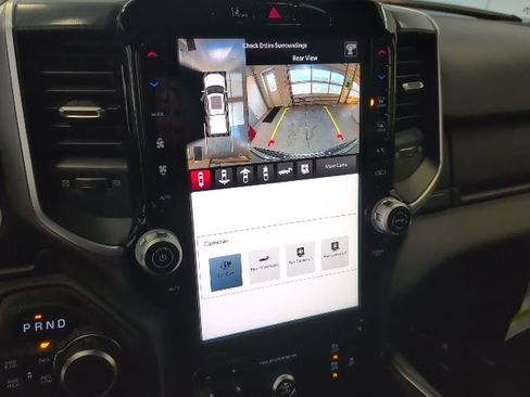 New 2026 RAM 1500 4x4 Crew Cab image 21