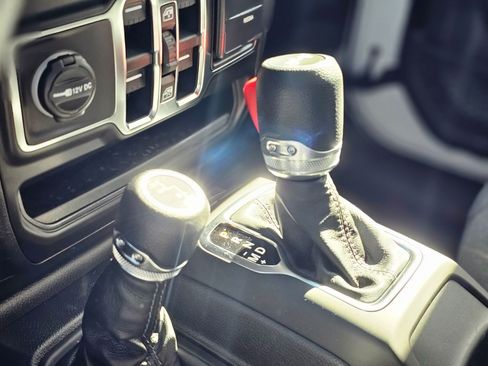 New 2026 Jeep Wrangler Unlimited Sport AWD/4WD image 15